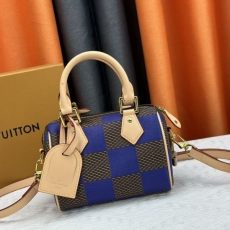 Louis Vuitton Speedy Bags